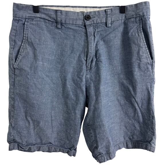 Old Navy Men’s Chambray Blue Ultimate Slim Chino Shorts 10” Inseam Size 34 - Picture 1 of 6